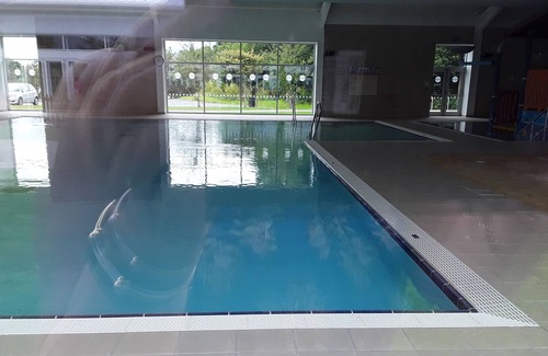 Winestead House | 2 bed caravan approx 10 mins from beach suzie 2