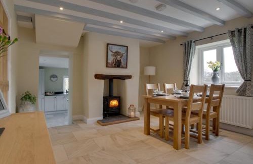 Llannefydd House | 2 Bed in Abergele 88974