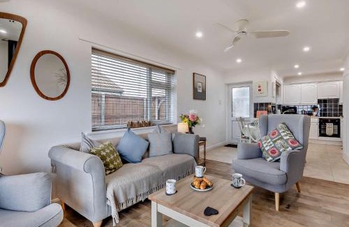 Bacton House | 2 Bed in Bacton 75391