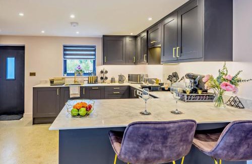 Barnstaple House | 2 Bed in Barnstaple 91637