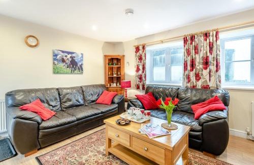 Westleigh House | 2 Bed in Barnstaple MOOSC
