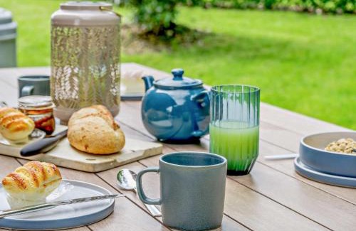 Upper Killay House | 2 Bed in Gower 91723