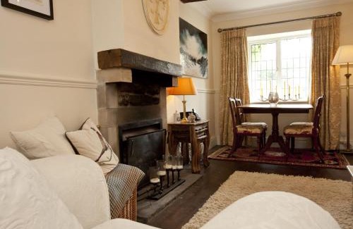 Richmond House | 2 Bed in Hutton Magna G0116