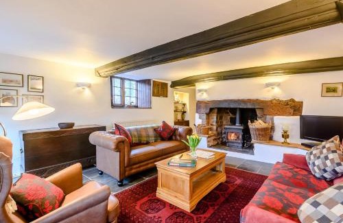 Tiverton House | 2 Bed in Tiverton 77884