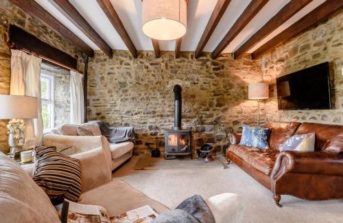 Eastgate House | 2 Bed in Westgate 93111