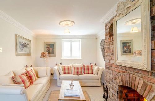 Great Ouseburn House | 2 Bed in York G0096