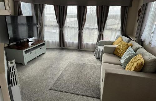 Sheerness Resort | 2 Bed Mobile Home Sea View, Fair Ways
