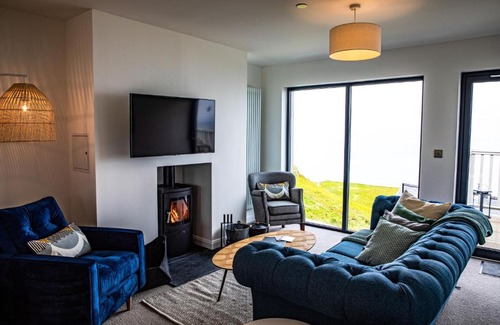 Rhyd-y-clafdy House | 2 Bed Penthouse Apartment - 10 Plas