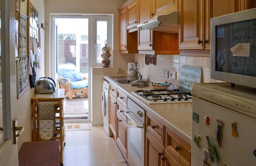 North Buckland Cottage | 2 bedroom accommodation in Chivenor Cross, near Barnstaple