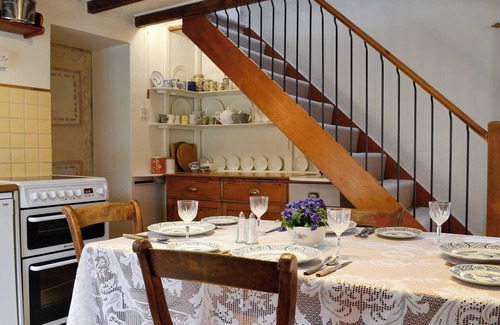 Builth Wells Cottage | 2 bedroom accommodation in Rhulen, near Builth Wells