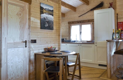 Cleator Moor Cottage | 2 bedroom accommodation in Cleator Moor, near Whitehaven