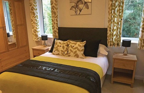 Little Weighton Cabin | 2 bedroom accommodation in Little Weighton, Nr Beverley