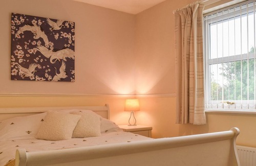 Hoole Cottage | 2 bedroom accommodation in Hoole, near Chester