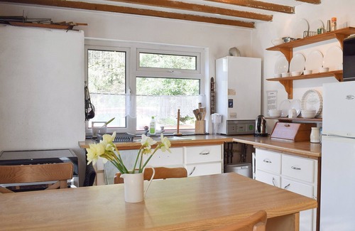 Glandyfi Cottage | 2 bedroom accommodation in Pontrhydygroes, Devils Bridge