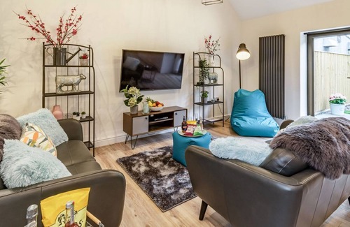 Brigg Cottage | 2 bedroom accommodation in Elsham, near Brigg