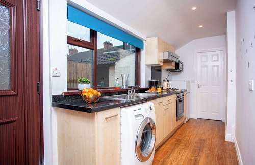 Shildon Cottage | 2 bedroom accommodation in Shildon, near Bishop Auckland