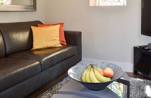 Acaster Malbis Cottage | 2 bedroom accommodation in Acaster Malbis, near York