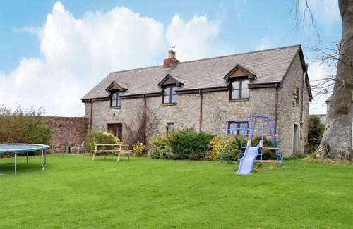 Trelawnyd Cottage | 2 bedroom accommodation in Trelawnyd, near Prestatyn