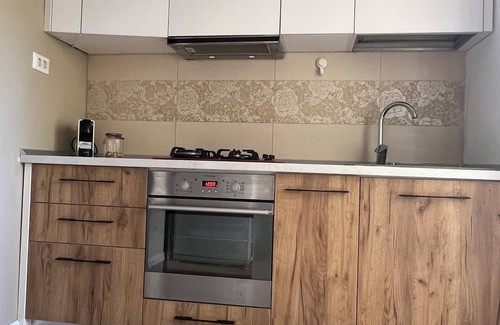 Constanta Apartment | 2-bedroom apartment in superb Constanta city center with balcony and terrace