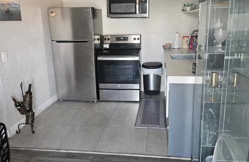 Las Vegas Apartment | 2-bedroom apartment in superb Las Vegas with AC