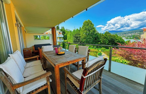 Augsdorf Apartment | 2-bedroom apartment, terrace, private lake access, pool
