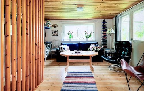 Savsjo House | 2 Bedroom Awesome Home In Sävsjö