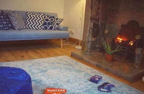 Mytholm House | 2 Bedroom Canal Side House Hebden Bridge