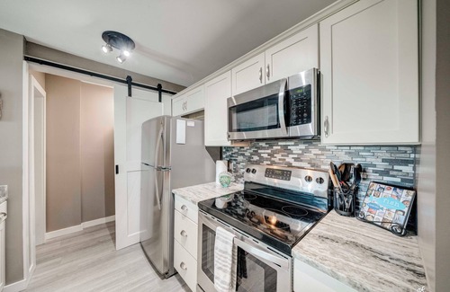 Lower Grand Lagoon Condo | 2-bedroom condo in adorable Panama City Beach, on the lagoon, with WiFi, AC