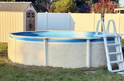 Spring Hill House | 2-bedroom house with fully fenced in backyard with private pool.