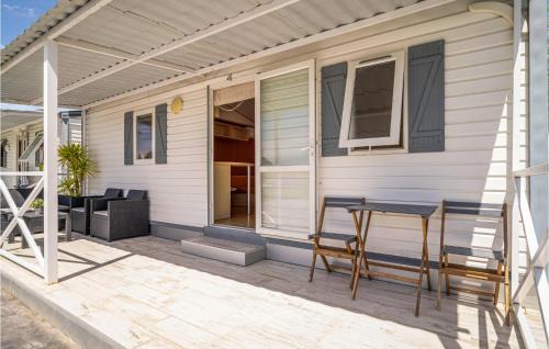 Chipiona Apartment | 2 Bedroom Lovely Apartment In Chipiona