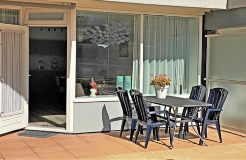 Dokkum House | 2 bedroom private vacation home in dokkum