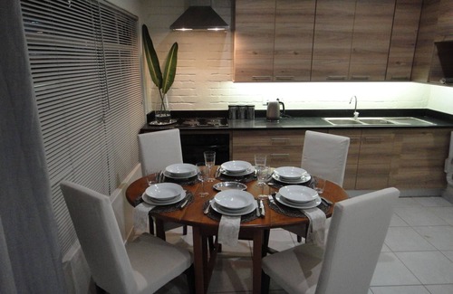 White River Cottage | 2 Bedroom SELF CATERING COTTAGE in White River, Mpumalanga, South Africa