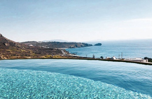 Houlakia Apartment | 2 Bedroom Suite with private Infinity Pool and Sea View