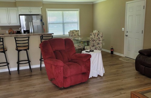 Lanett House | 2 bedrooms, 1.5 baths, Newly renovated. Centrally located.