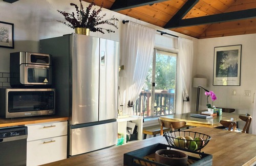 Cascadel Woods Cabin | 2 Br 2 Ba upstairs in cabin w/hot tub on 5.6 acre. Next to a Creek/near a lake