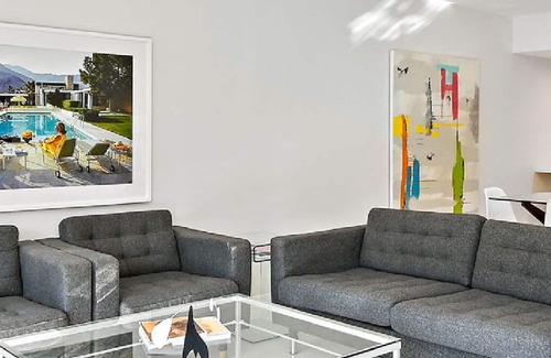 Downtown Palm Springs Condo | 2 BR/2 Bath Downtown Palm Springs Mid-Century Condo. Pool, Hot Tub. Villa Alejo