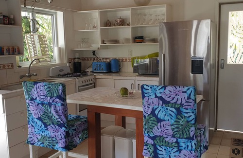 Avarua Cottage | 2 BR, 2 bath, with lovely quiet beach, closeby Avarua town, Tamarind restaurant