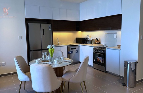 Dubai Festival City Apartment | 2 BR at Creek Edge I View for Days