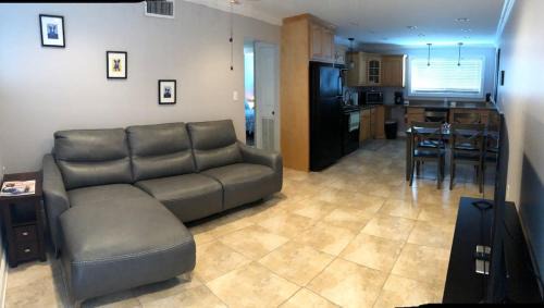 Highlands - Perkins Apartment | 2 br Steps from Tiger Stadium