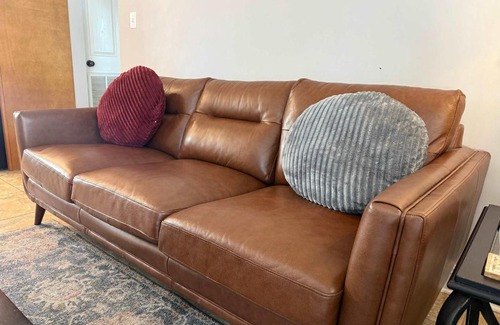 Highlands - Perkins Apartment | 2 br with Pool & washer dryer