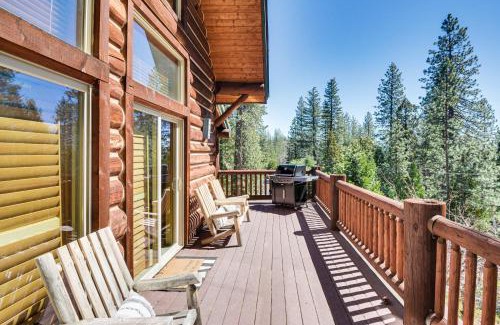 Arnold House | 2 Cabins Group and Family Getaway in Arnold!