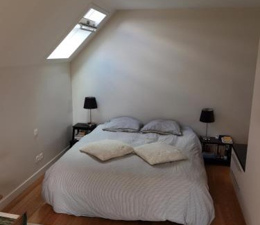 Noisy-le-Roi House | 2 chambres avec jardin et jacuzzi dans une maison familiale