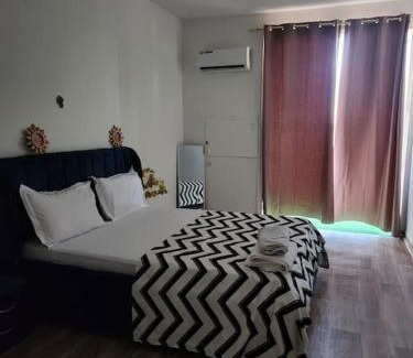 Le Plateau Apartment | 2 chambres salon le plateau