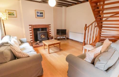 Stackpole House | 2 Cheriton Cottages