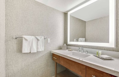 North Mountain Hotel | 2 Comfortable Resort Rooms in Mountain Resort w/Seven Pools & Water Slide