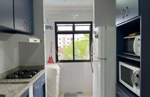 Barra da Lagoa Apartment | 2 Dorms com ar split nos quartos, piscina, Wi-fi e 5min a pé da Praia do Itaguá