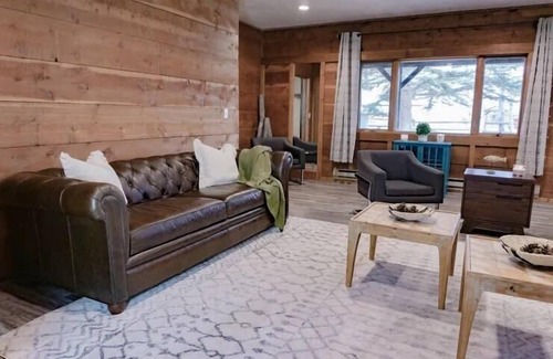 Idaho Falls Cabin | 2 HEISE CABINS- FREE SKIING TO KELLY CANYON INCLUDED