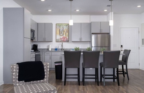 Pelham Apartment | 2 King Suites + Pool Near Oak Mountain