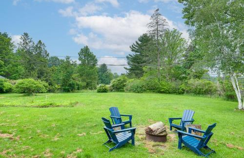 Chardon House | 2 Mi to Chardon Square Spacious Farmhouse