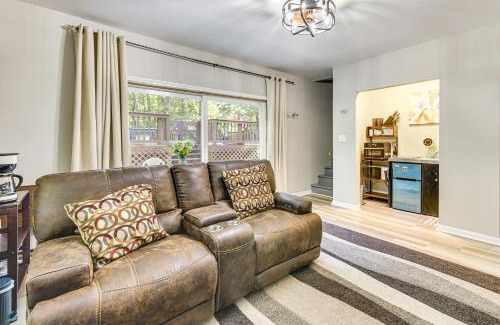 Monroe Apartment | 2 Mi to Downtown Monroe Quiet Apt with Patio